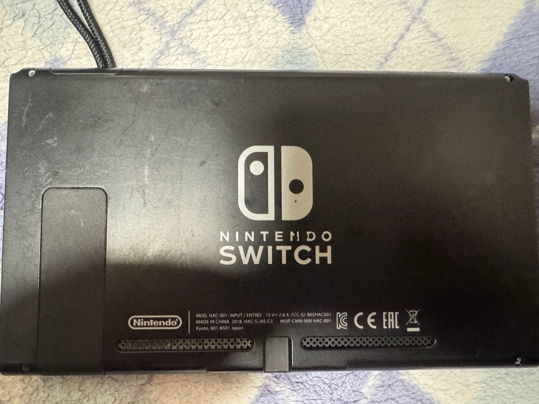 Nintendo Switch 本体 ドック・ケーブル・ジョイコン付