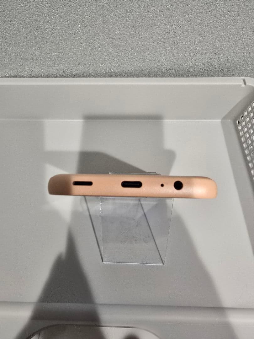 【超美品】arrows We2　F-52E　docomo　SIMフリー