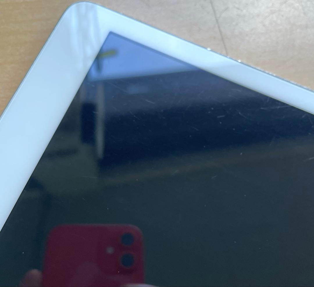 iPad 第6世代　A1893　Wi-Fiモデル　シルバー　32GB #3