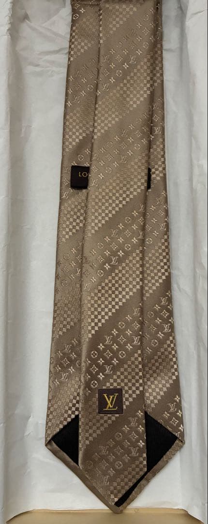 Louis Vuitton シルク　ネクタイ ベージュ