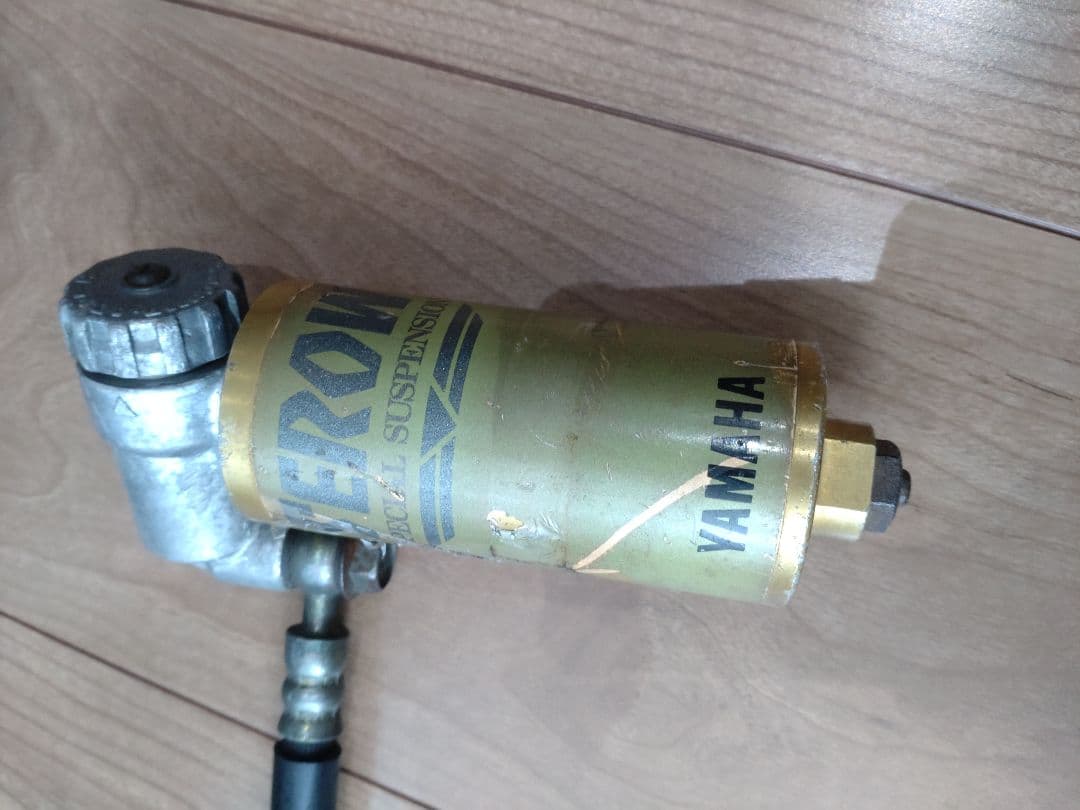 セロー225W / SEROW225W リアサスペンション （TW200）