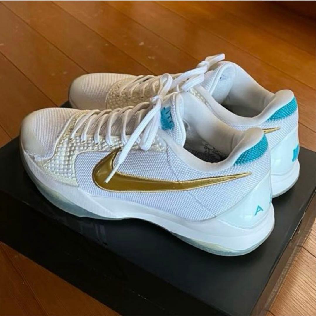 (値下げ可)KOBE 5 PROTORO UNDEFEATED 29cm