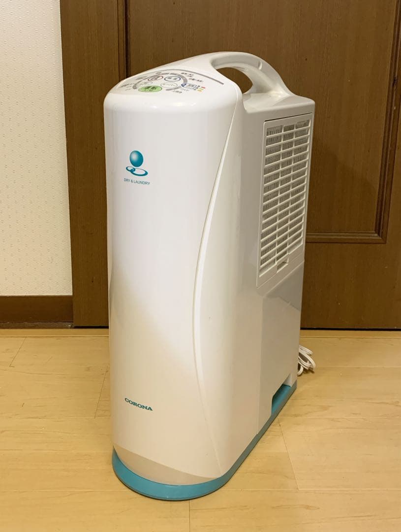 値下げ！【美品】コロナ　衣類乾燥除湿機 コンプレッサー方式 CD-S6320-W