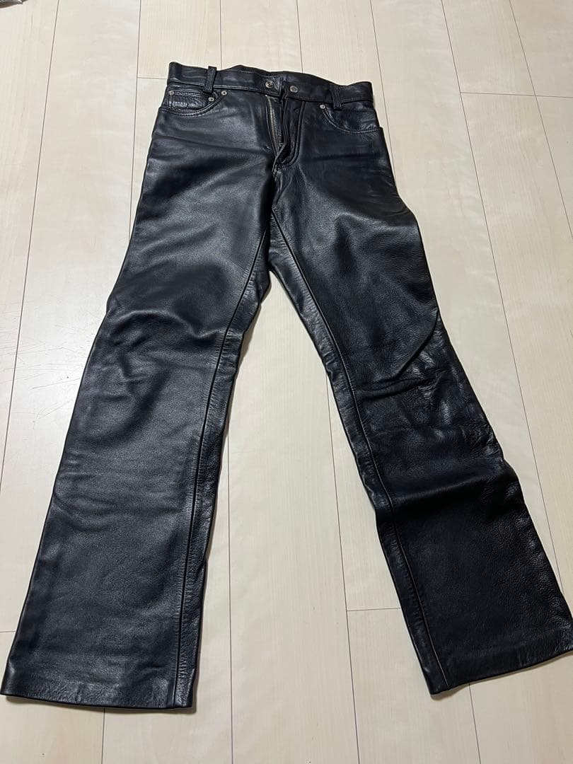 【値下げ中】FREEDOM ブラックレザーパンツ