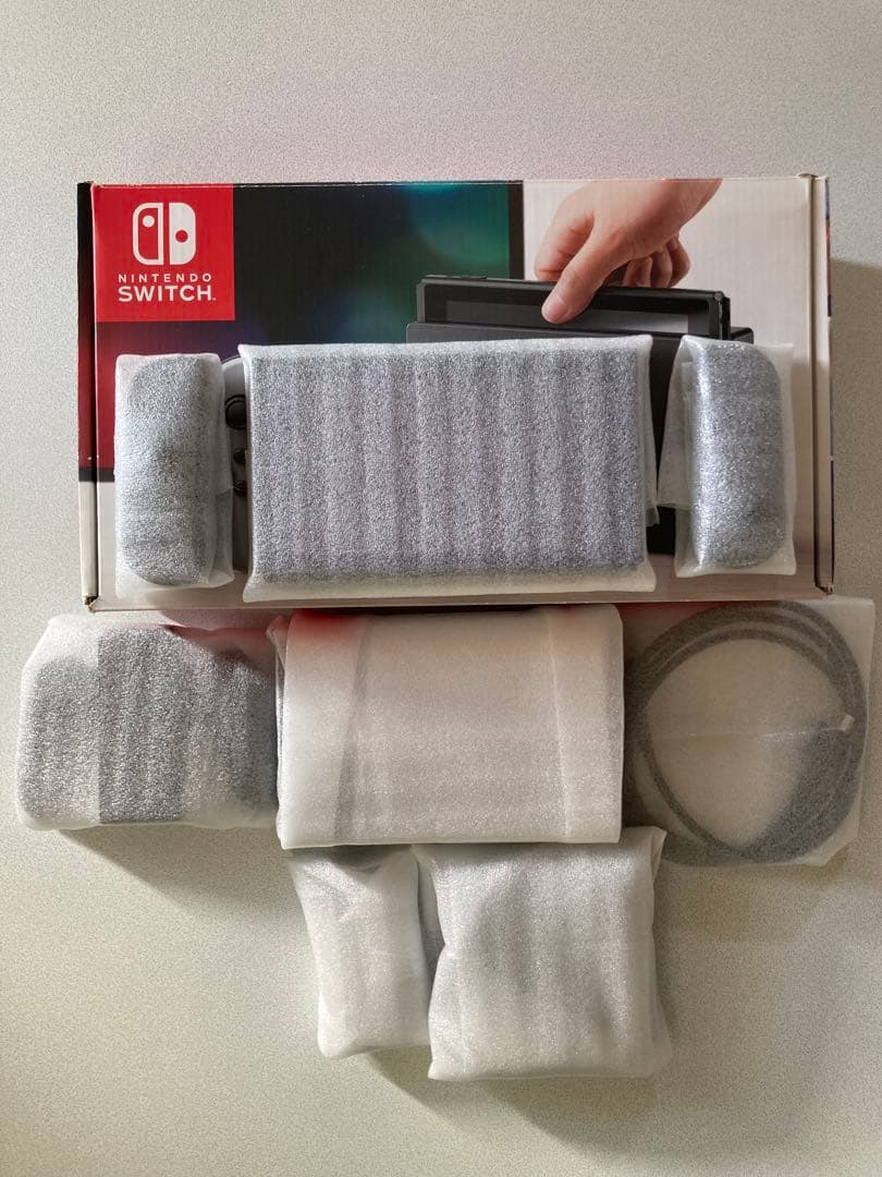 Nintendo Switch 本体 (HAC-001) 付属品 ポーチ付き