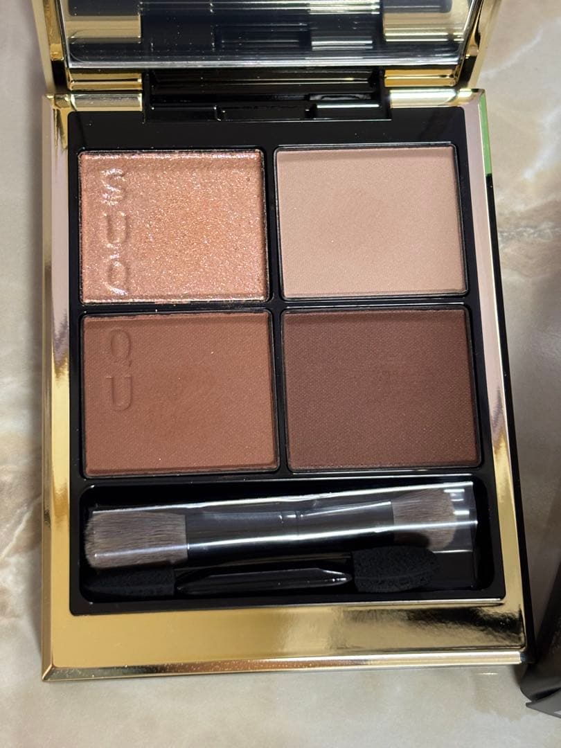 【オンライン限定品】SUQQU シグニチャーカラーアイズ S02 霜華 【格安】