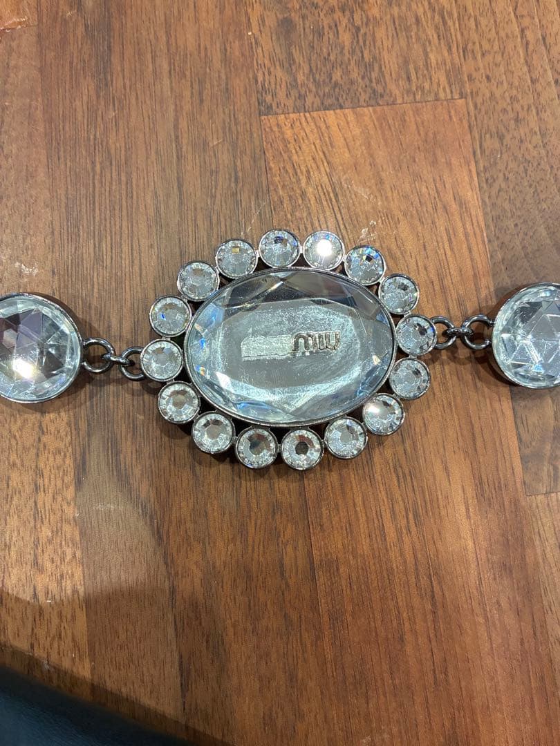 ミュウミュウ　MIUMIU クラッチ　ショルダー　バッグ　ビジュー　黒ブラック