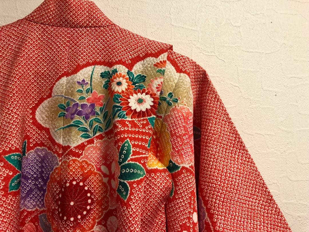 美品　絞り柄　赤　花柄　着物 七五三　7歳　女の子