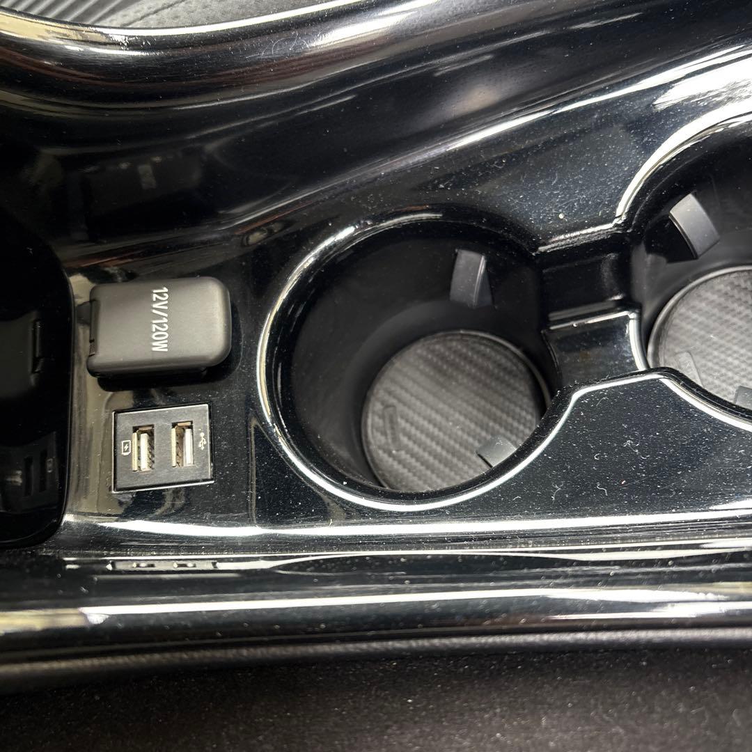 トヨタ プリウス 50 後期 純正センターコンソール　パネル　塗装品　おまけ付き