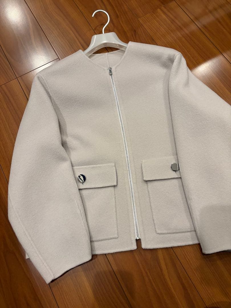 シャルムビーバーノーカラーブルゾン　コート ANAYI