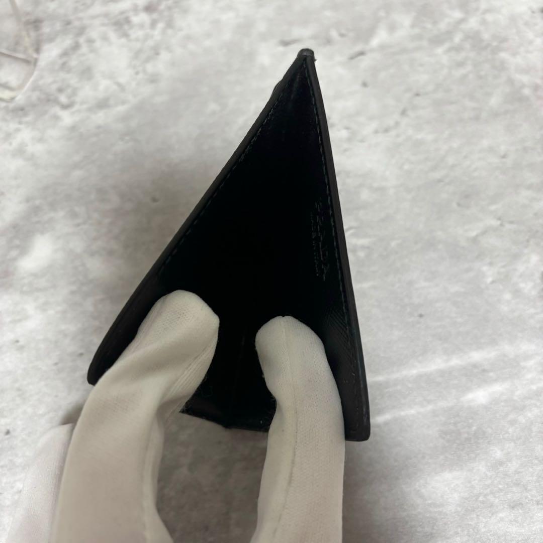 美品✨プラダ カードケース 名刺入れ マネークリップ サフィアーノ ロゴ 黒