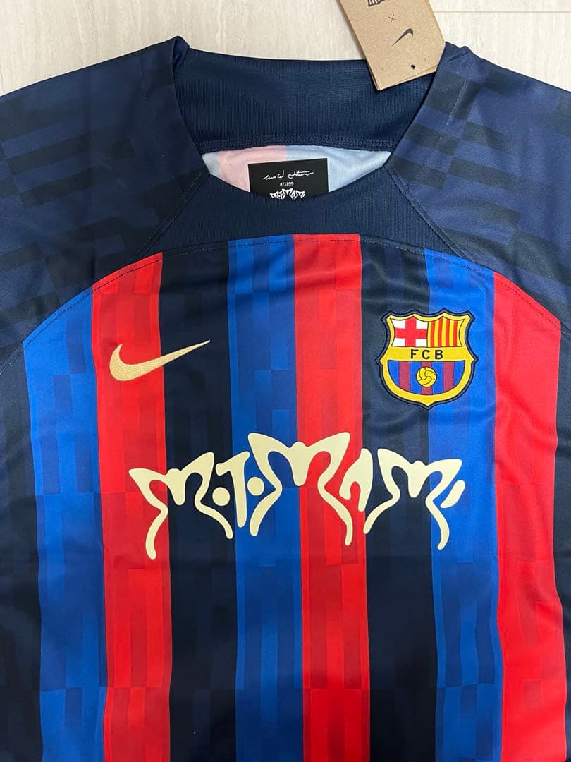 バルセロナ × Rauw Alejandro × Nike コラボユニフォーム