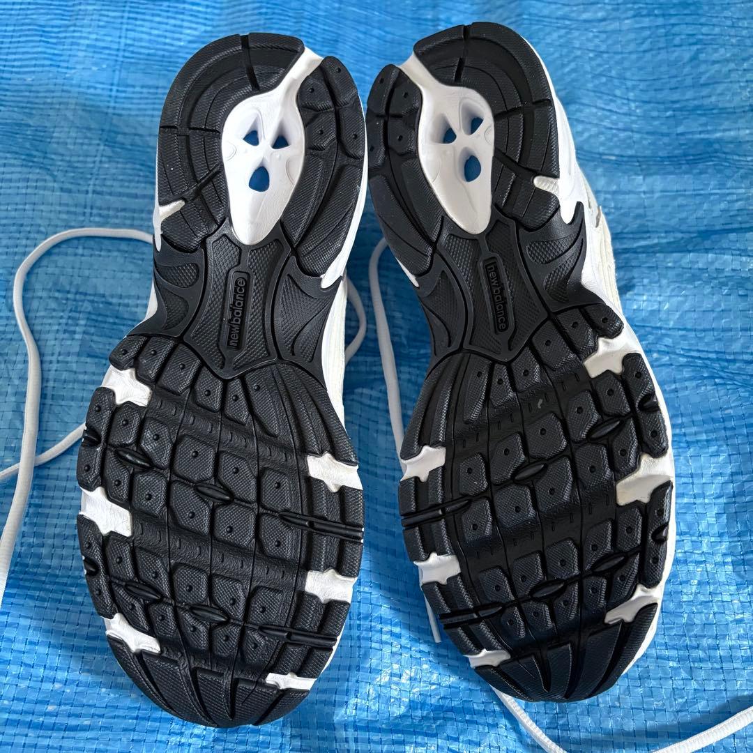 新品⬜︎new balance⬜︎MR530CE⬜︎スニーカー⬜︎ホワイト⬜︎白⬜︎23cm