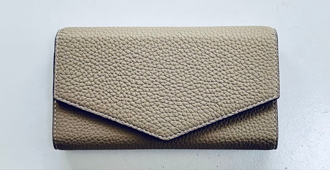 新品未使用⭐︎ボナベンチュラiPhone14ケース ミラーケース シュリンクレザー