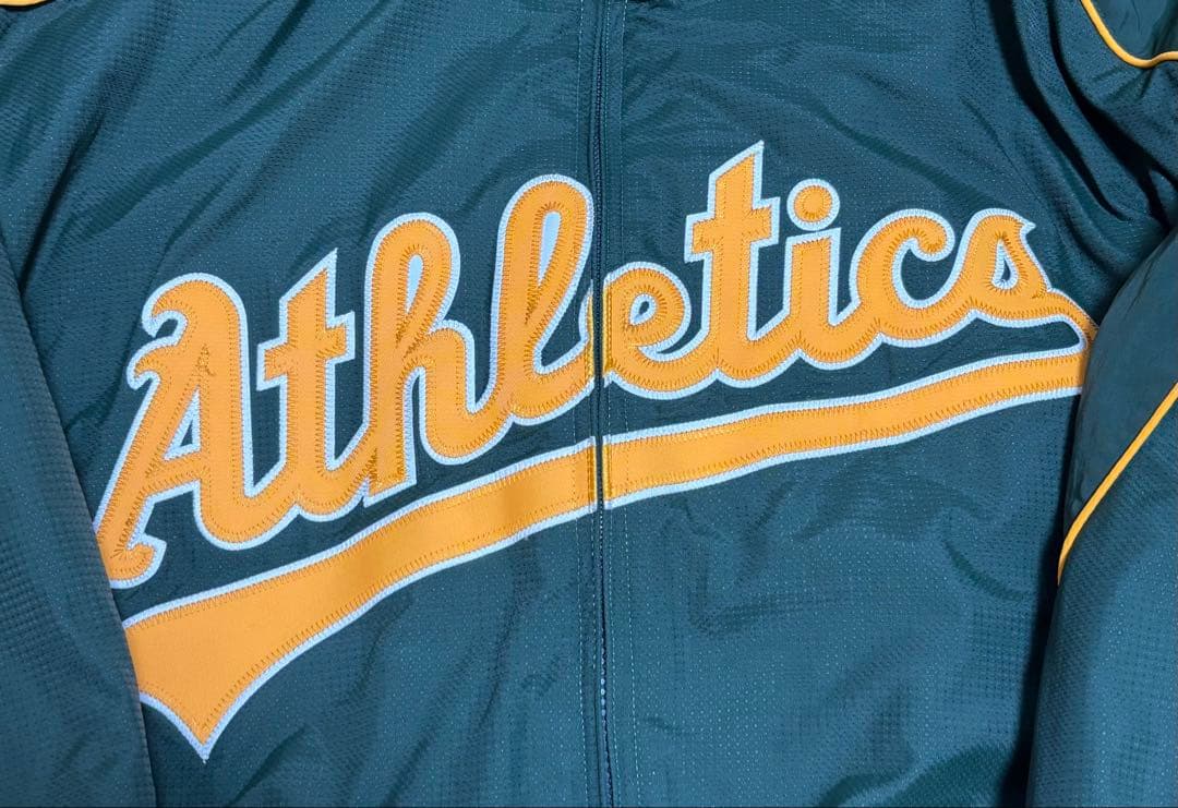 【最終値下げ】MLBオークランド・アスレチックス チームジャケット Ｌ