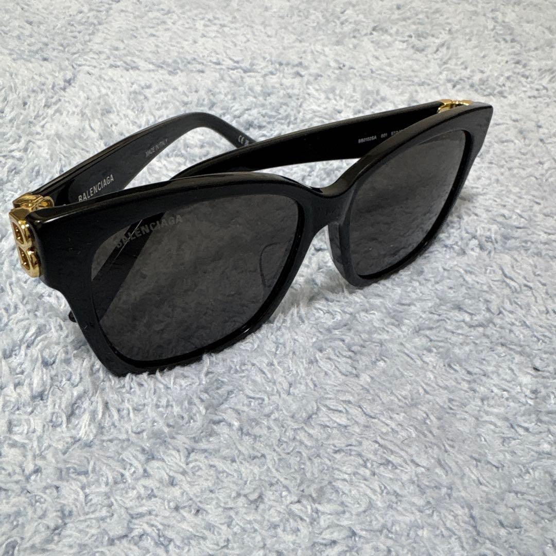 バレンシアガ サングラス