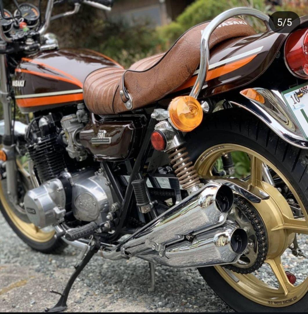 翔*研様 Kawasaki　z1　z2　4本だしマフラー　４バラ　マフラー　美品