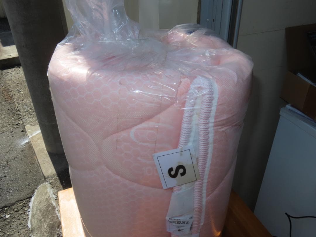 マニフレックス　トッパーナチュラル シングル ピンク 新品 未使用