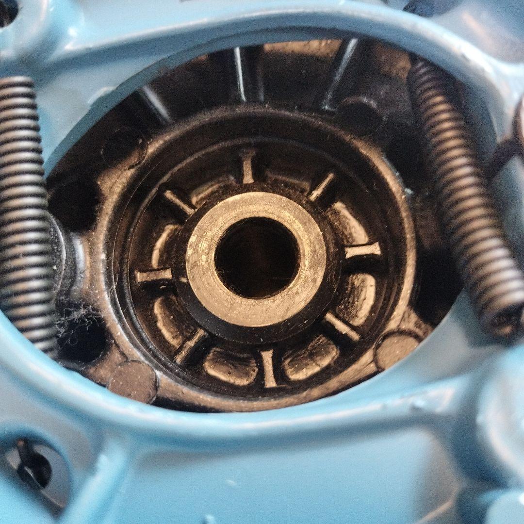 TLR200 リアブレーキパネル　シュー　リアホイールサイドカラー