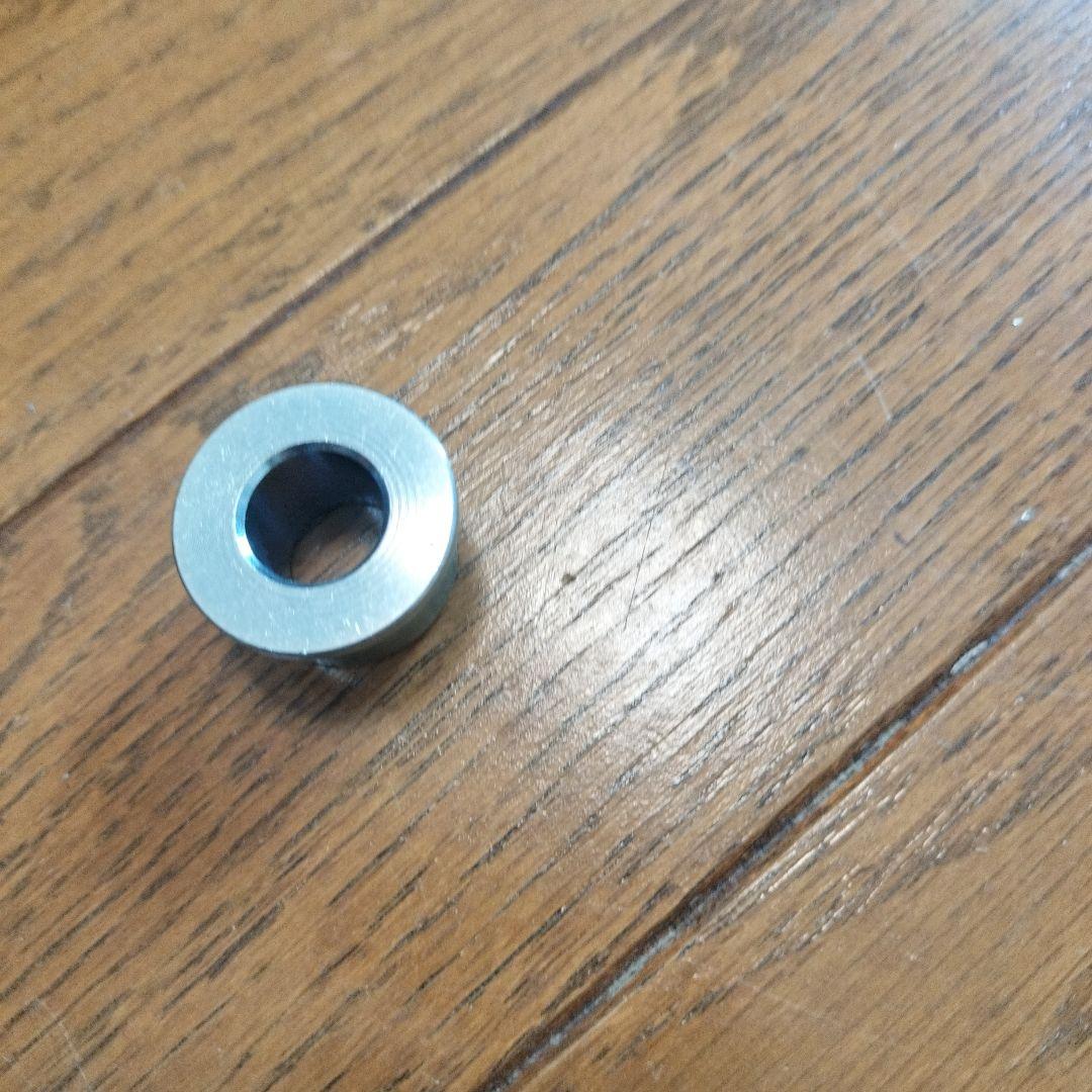 TLR200 リアブレーキパネル　シュー　リアホイールサイドカラー