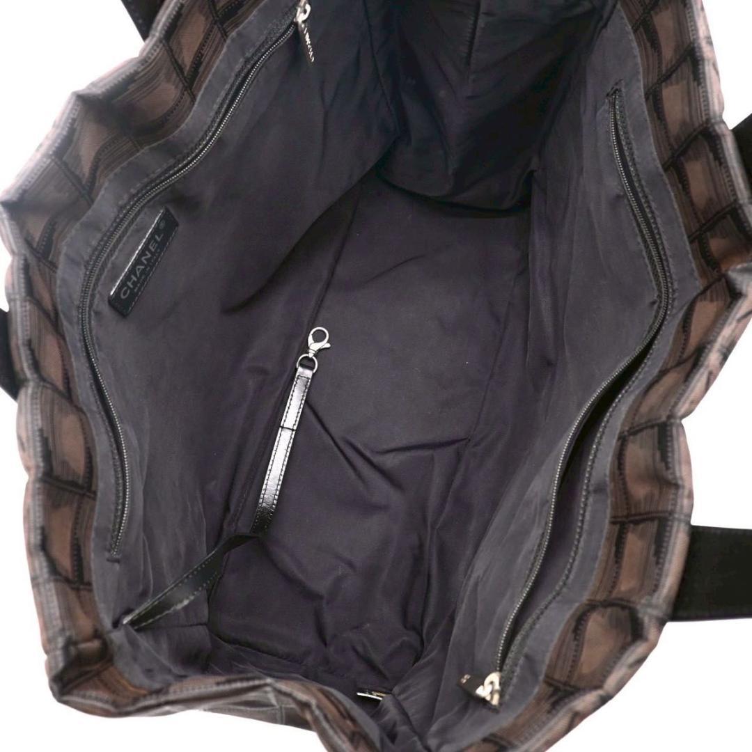 シャネル ニュートラベルライン トートMM ブラウン ナイロン CHANEL