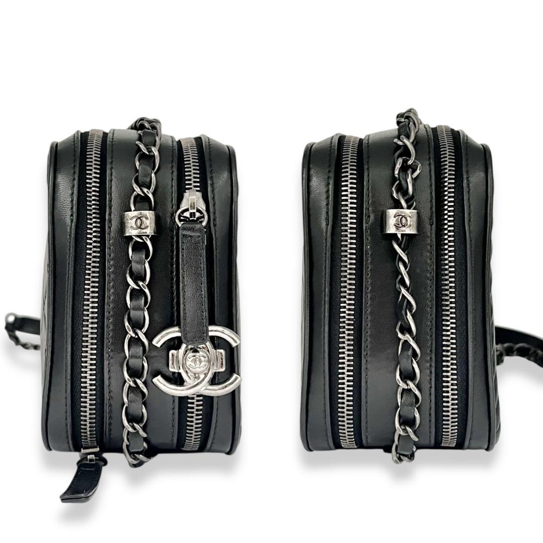 【極美品】ボーイシャネル　マトラッセ　シェブロン　チェーンショルダー　黒　830