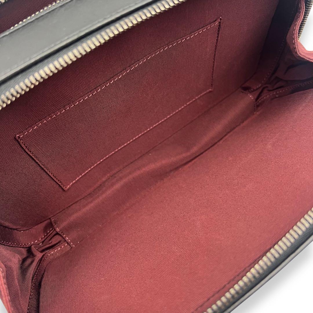 【極美品】ボーイシャネル　マトラッセ　シェブロン　チェーンショルダー　黒　830