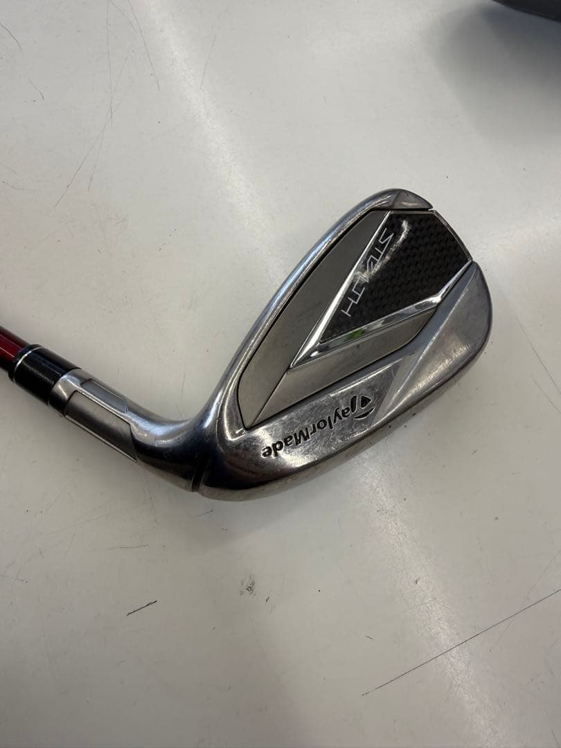 今だけ値引き‼️レディースステルスアイアンL