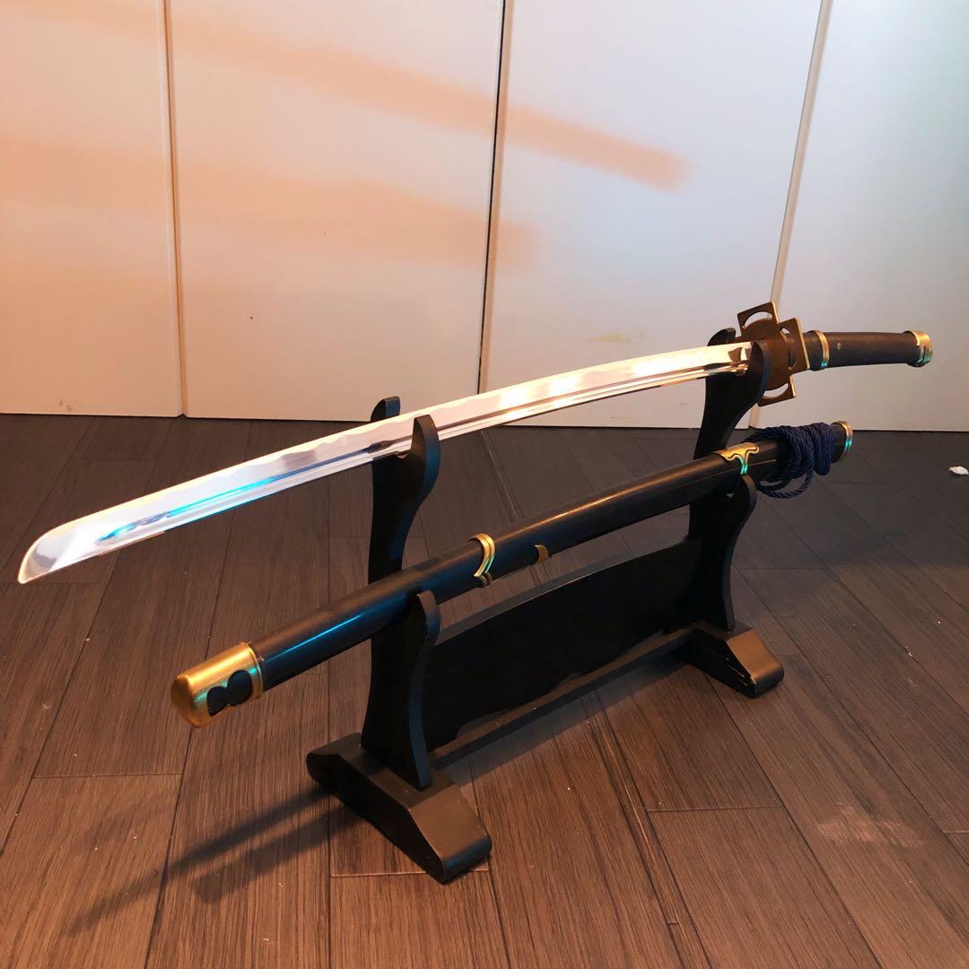 模造刀　刀　雪走　二代鬼徹　虎徹　金鍔黒漆拵え　ワンピース