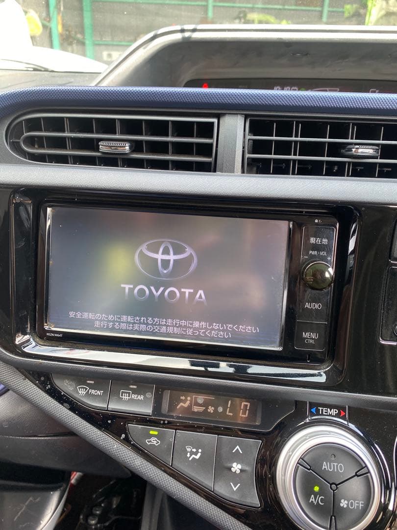 ヒデ トヨタナビ NSZN-W64T SDカード、B-CASSANDISK付き