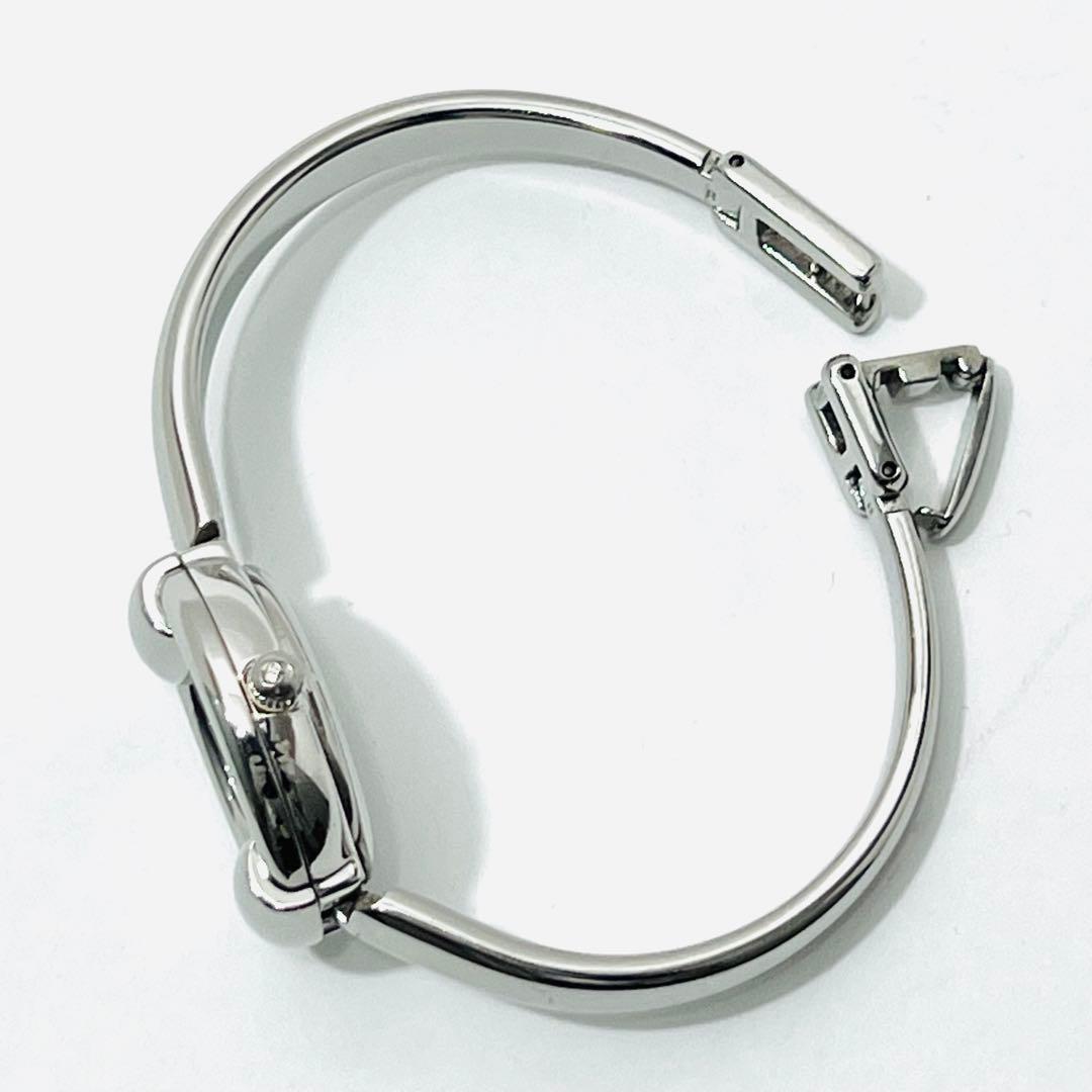 GUCCI グッチ バングルウォッチ 1400L シルバー ブラック 黒文字盤