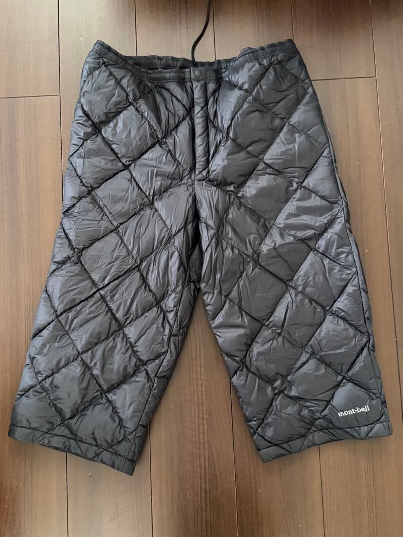 モンベル　ダウンパンツ　ニーロング　ハーフパンツ　ダウンハーフパンツ