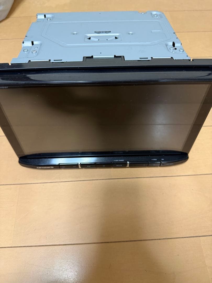 AVIC-RQ911 9インチナビ