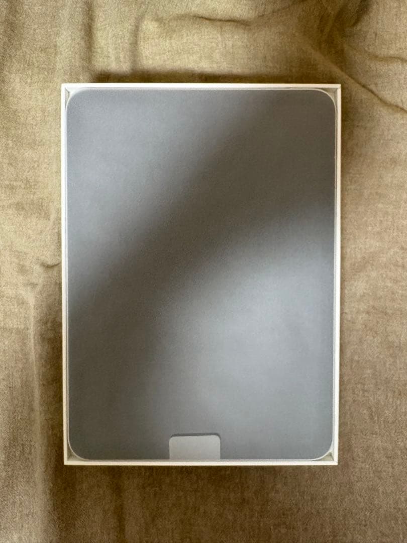 【齊田】iPad A16 Wi-Fi シルバー 128GB