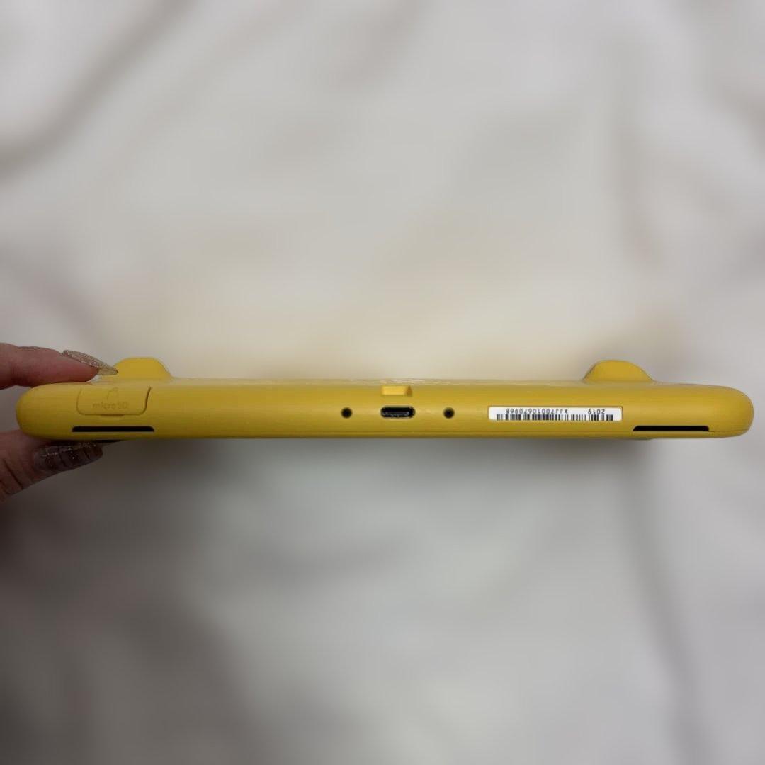 【美品】Nintendo Switch Lite イエロー 本体　箱あり