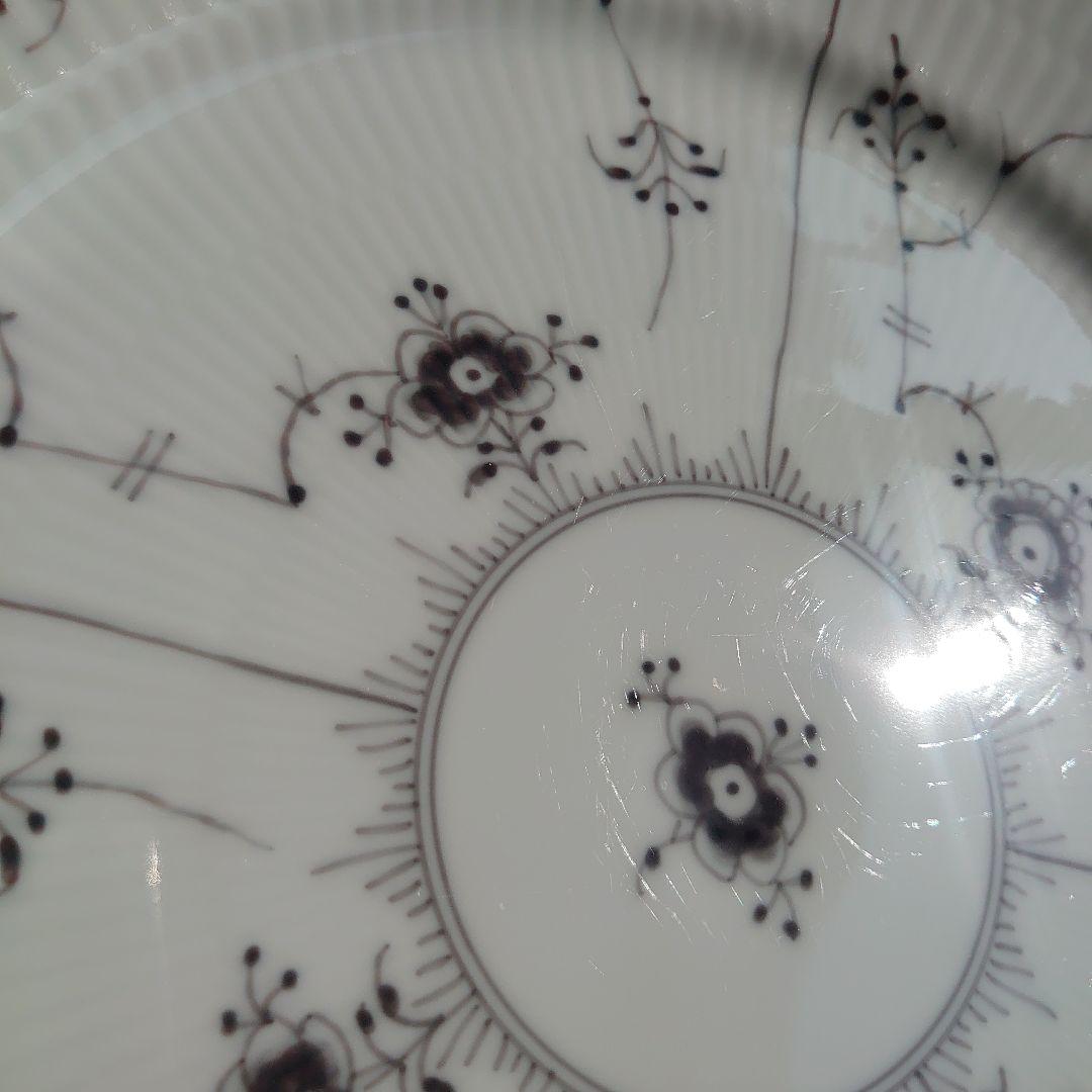 ロイヤルコペンハーゲン　ブラックフルーテッドハーフレース　プレート