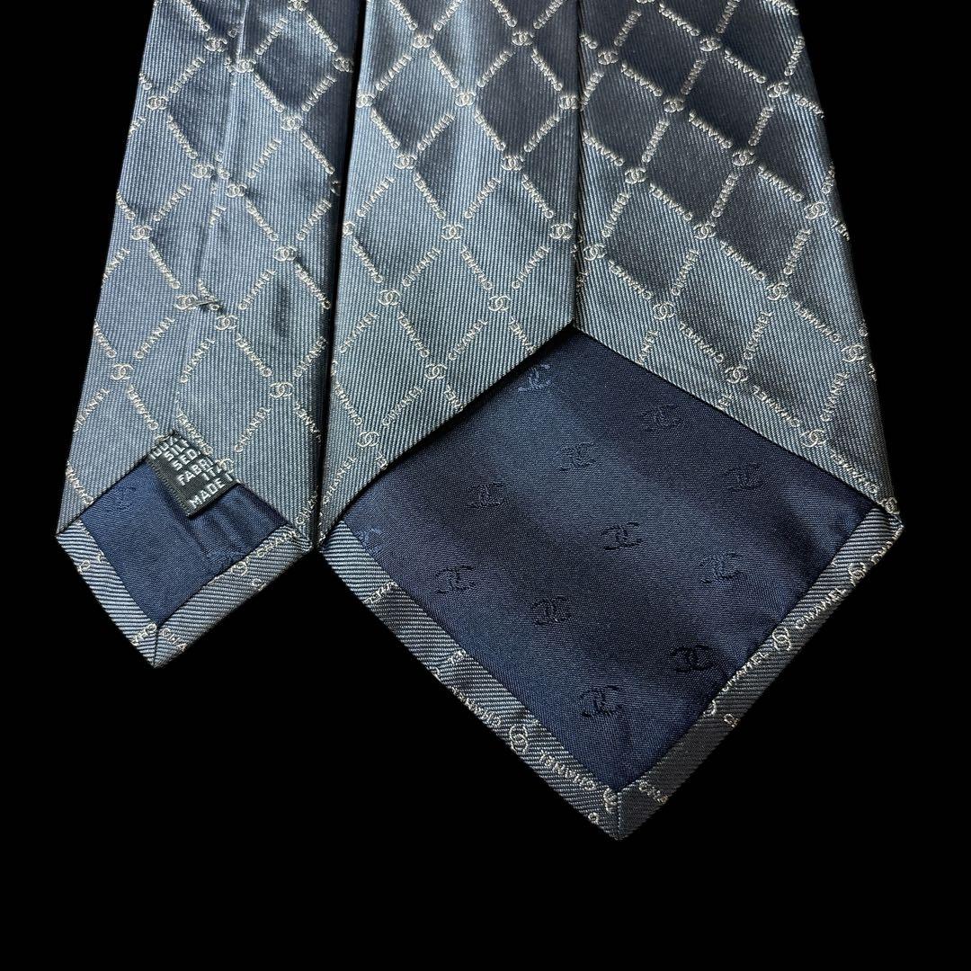 CHANEL ココマーク 総柄 ロゴ入り ネクタイ 未使用 シルバー
