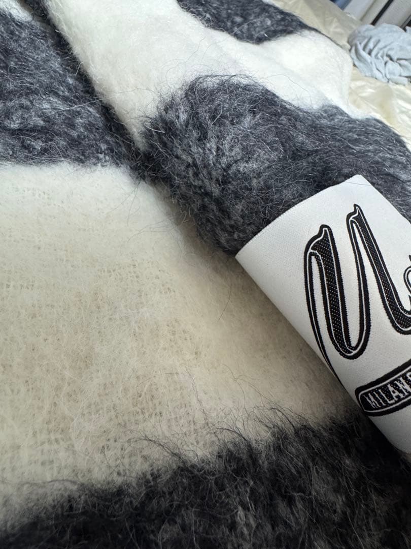 秋冬　MARNI マルニ　ラベルロゴ　モヘアマフラー