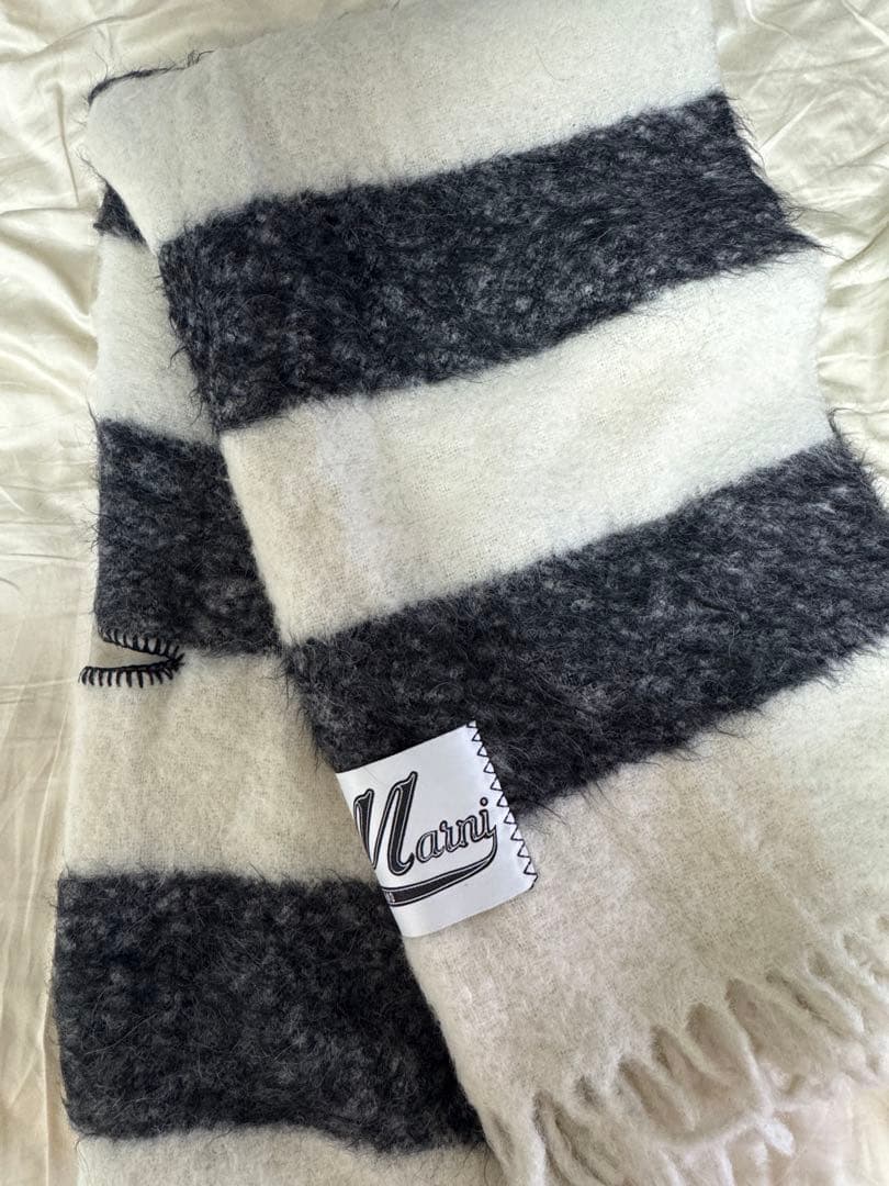 秋冬　MARNI マルニ　ラベルロゴ　モヘアマフラー