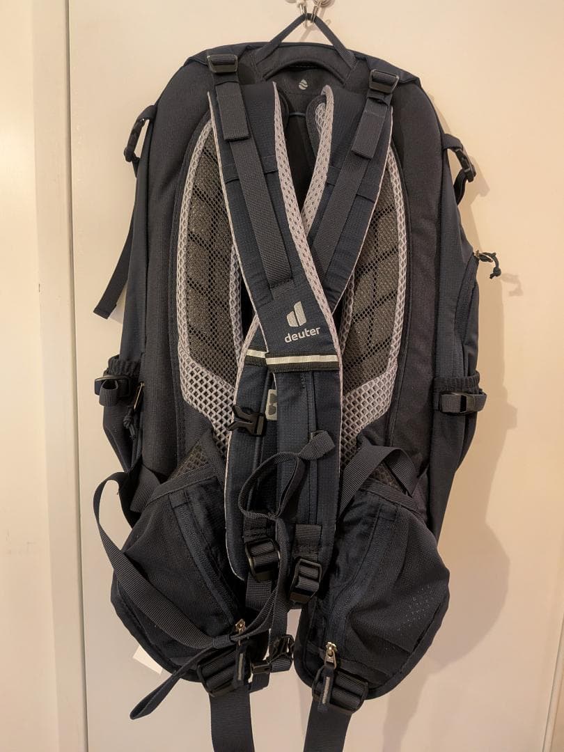 【新品】Deuter（ドイター）サイクリングバックパック トランスアルパイン24
