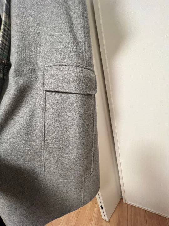 セール　BURBERRY ロングコート　ウールコート　オシャレモデル　グレー