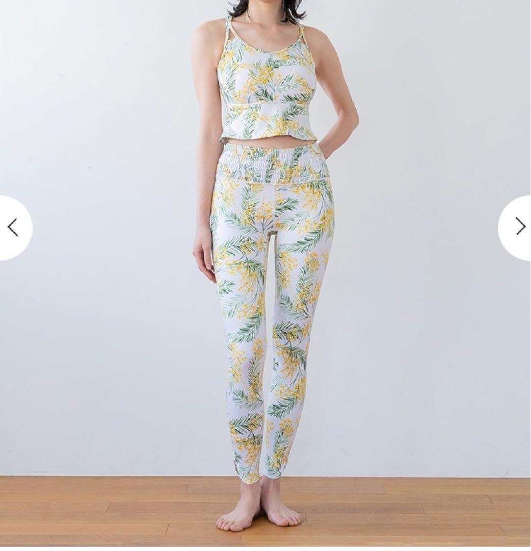 SUKALA スプリングフラワーシャーリングレギンス