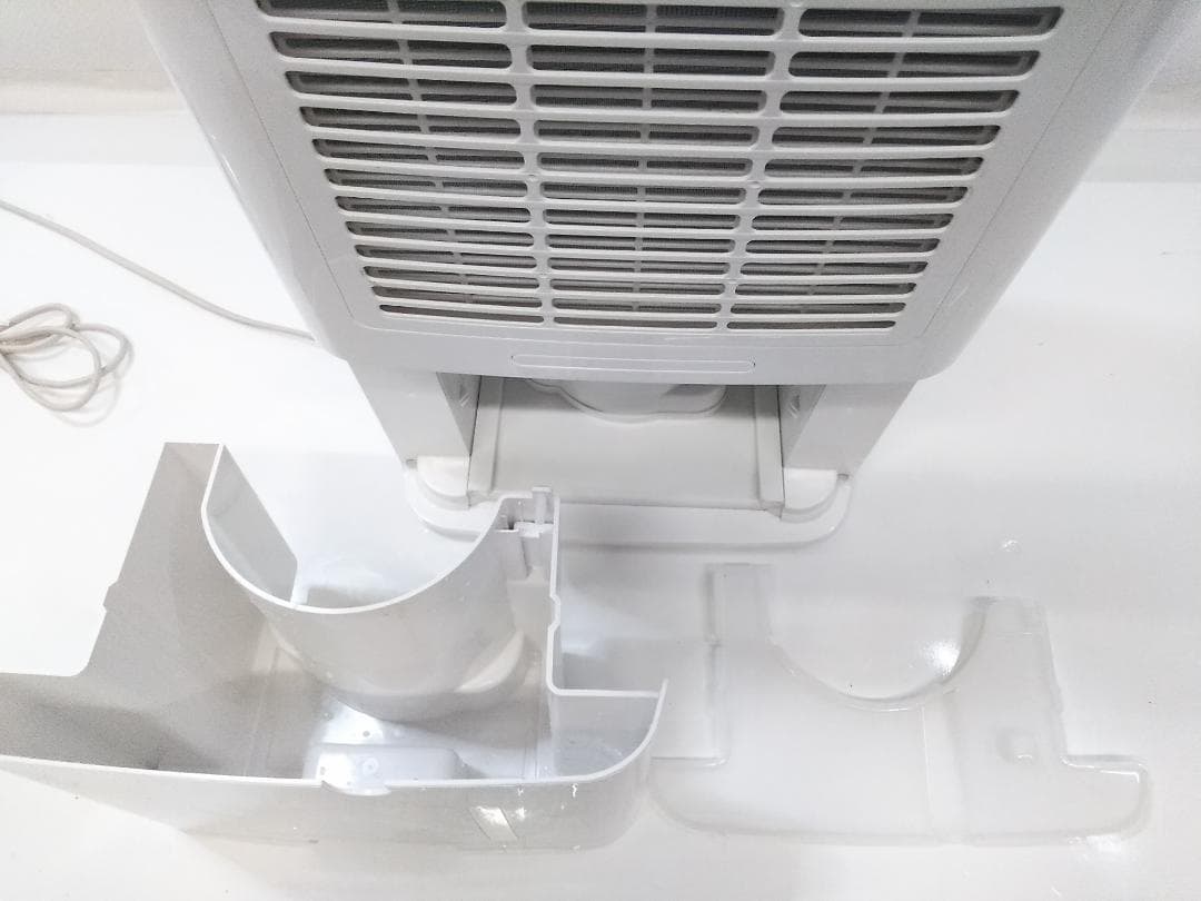 アイリスオーヤマ 衣類乾燥除湿器 KIJC-H140 2021年製 ★