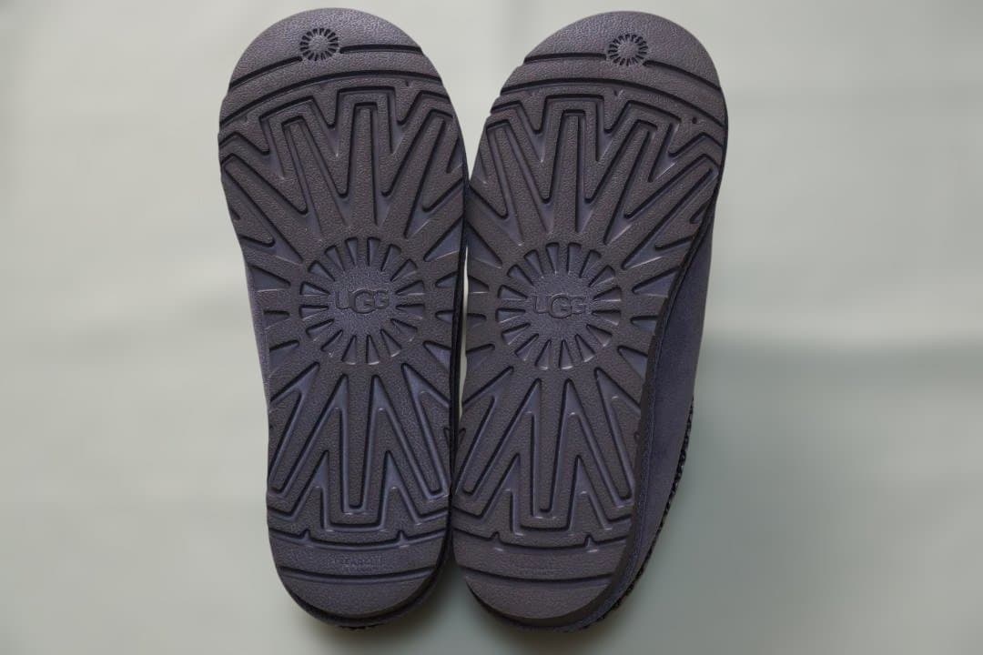 UGG TASMAN/8/新古/ダークグレー