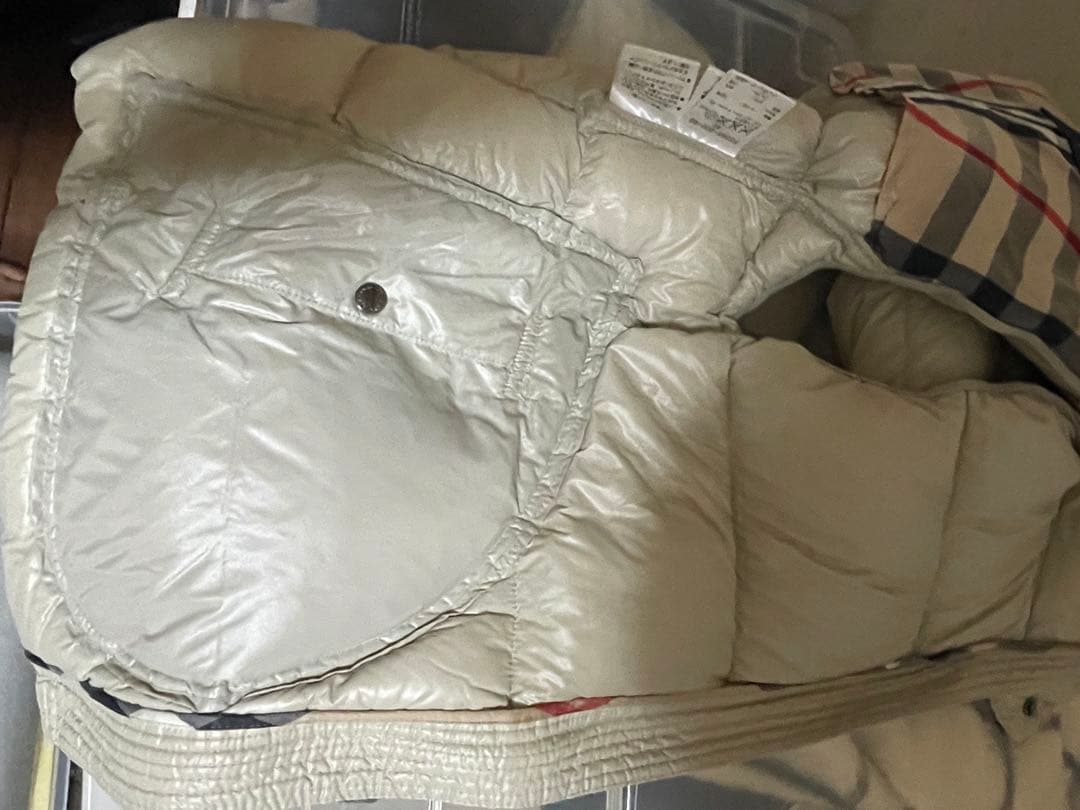 バーバリー　ロンドン　ダウンベスト