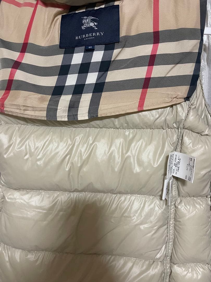 バーバリー　ロンドン　ダウンベスト
