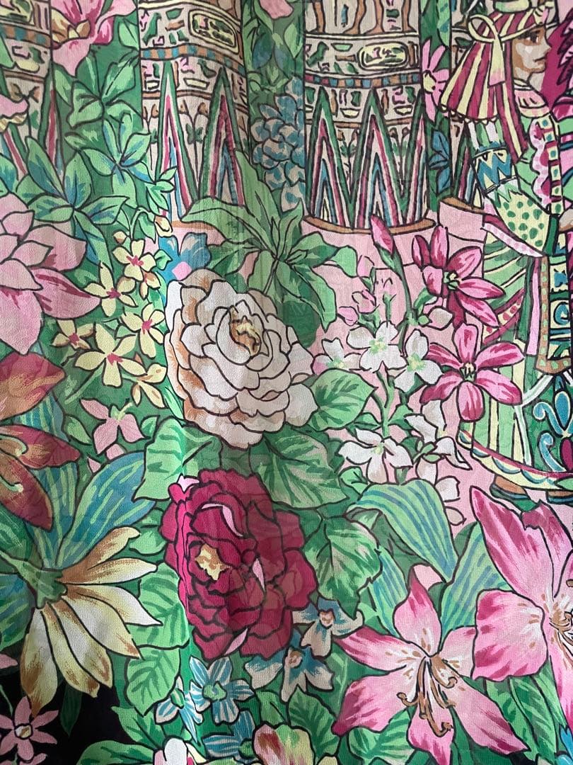 トクコプルミエブォルエジプト風柄シフォン風ノースリーブチュニック