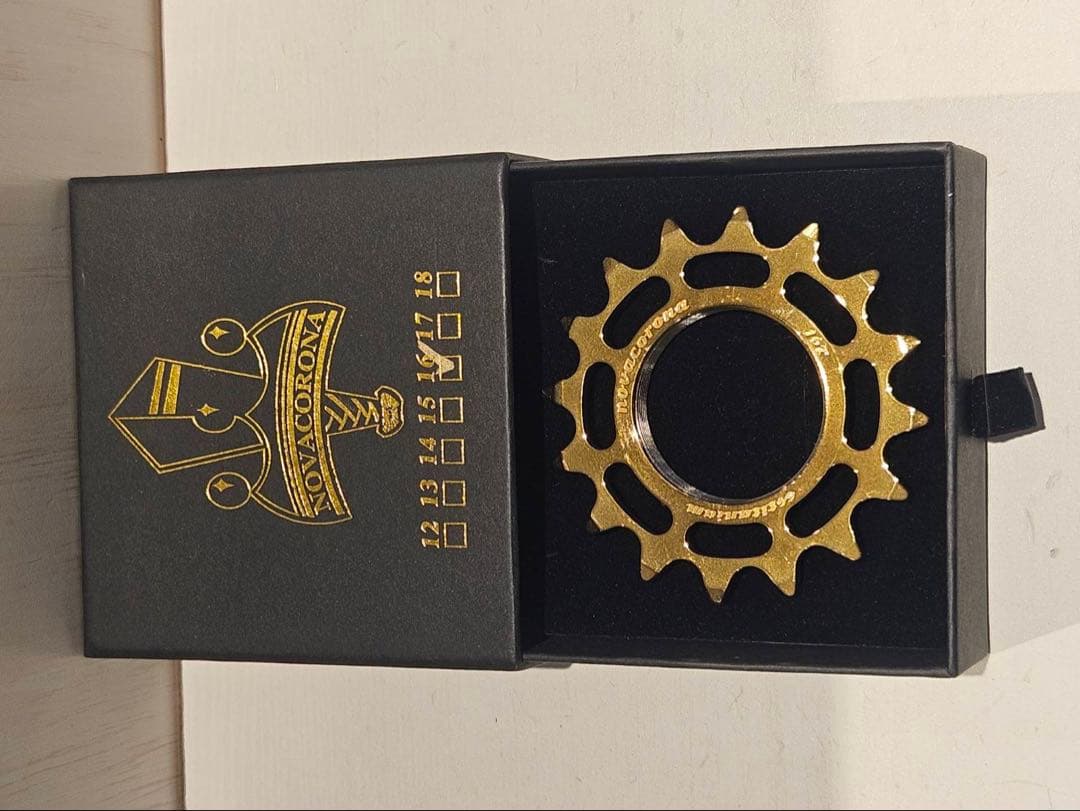 novacorona　16T　チタンコグ　ピスト