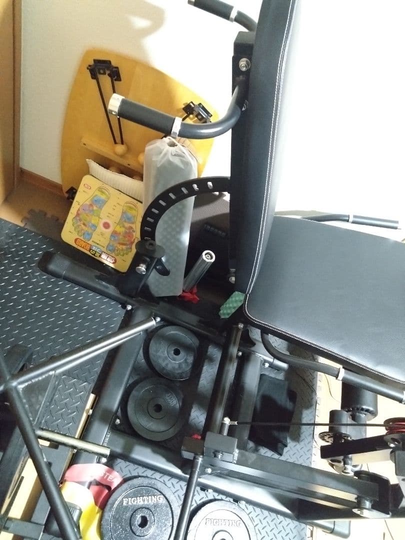 レッグエクステンション＆レッグカールマシン