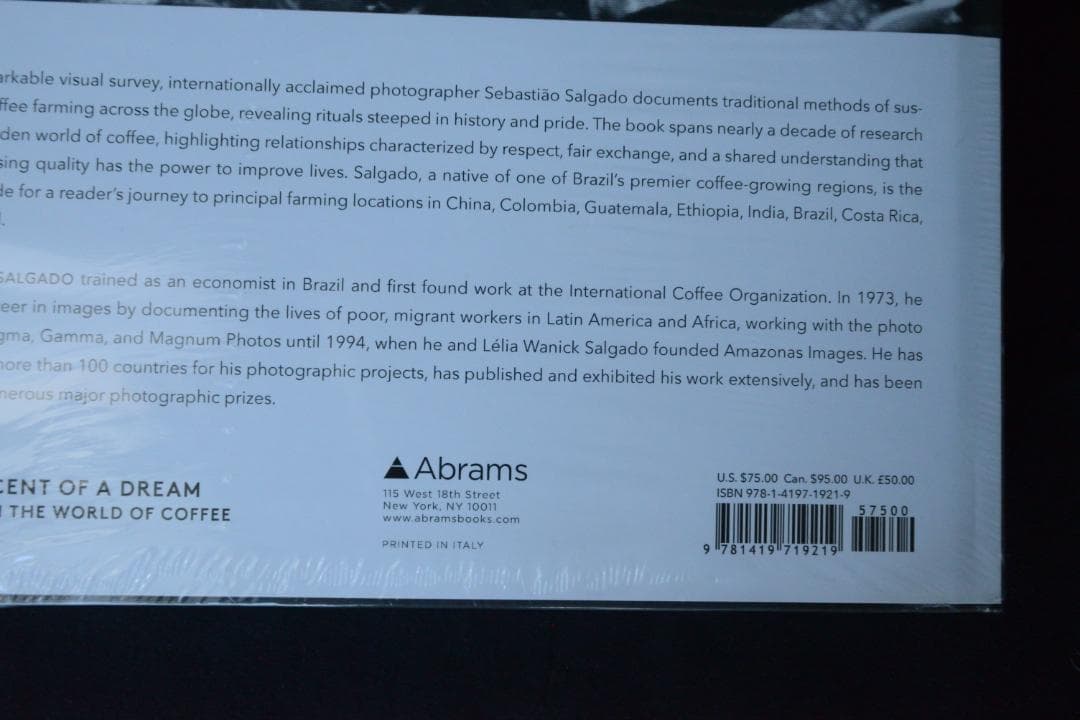 【 Sebastiao Salgado：Scent of a Dream】未開封
